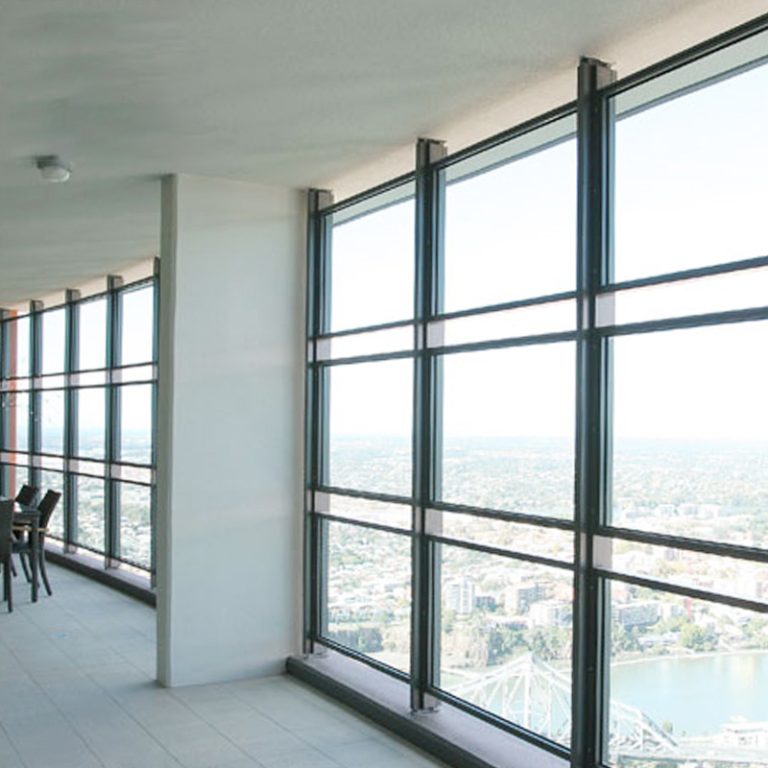 Structural Toughened Laminated Glass 1