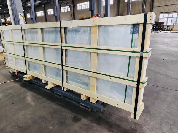 Structural Toughened Laminated Glass 11