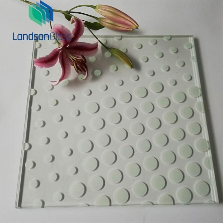 Anti-slip toughened laminated glass 2